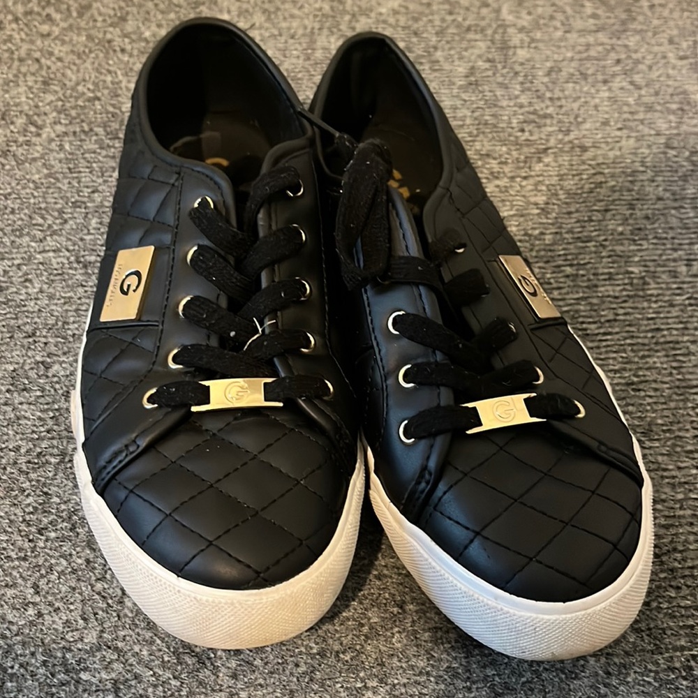 8.5 shoes by shoes see photos for wear